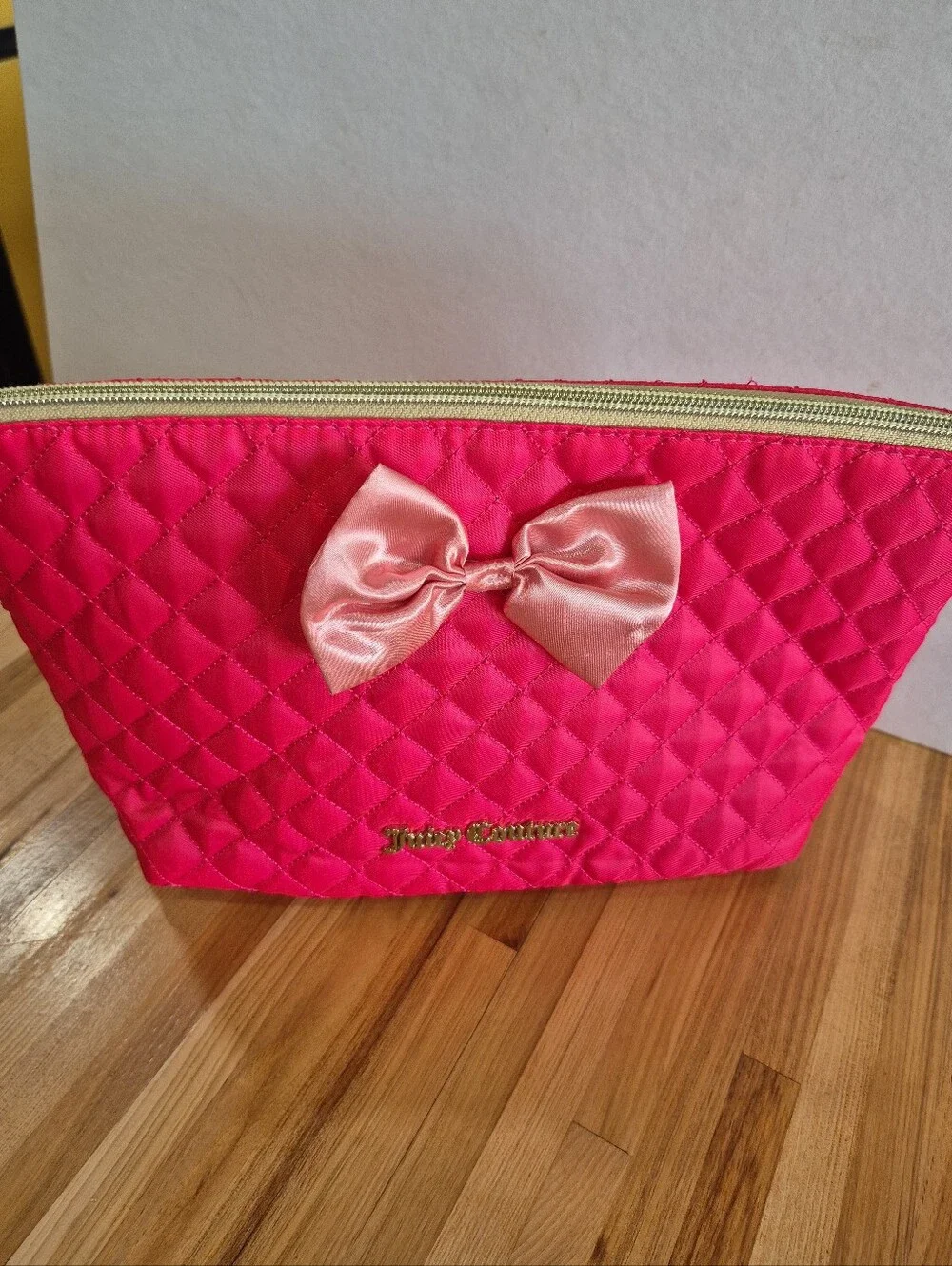 Juicy Couture Pink Quilted Cosmetic Makeup Bag/ Travel Pouch